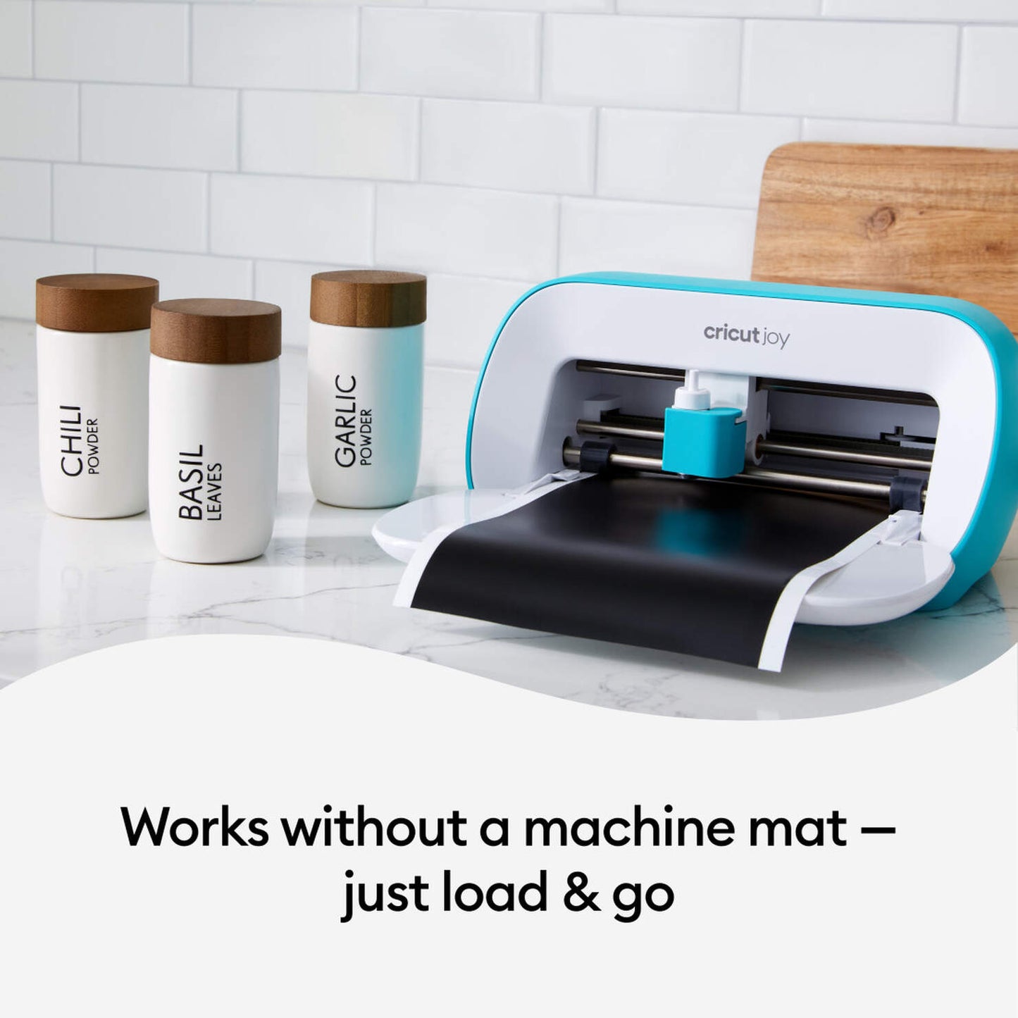 Cricut Joy™ Smart Vinyl™ Mate Permanente  (1 rollo de 13,9 cm x 121,9 cm).
