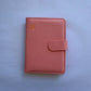 Porta Pasaporte con Broche