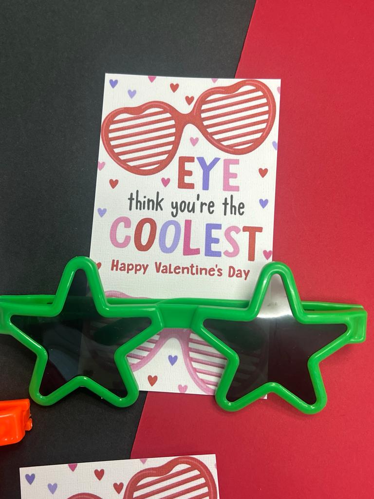 Eye think... COOLEST - Lentes.