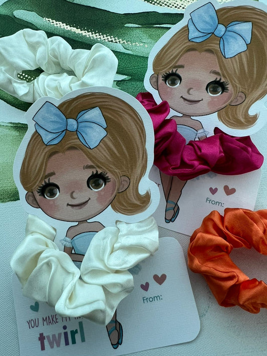 You make my heart TWIRL + Scrunchie.