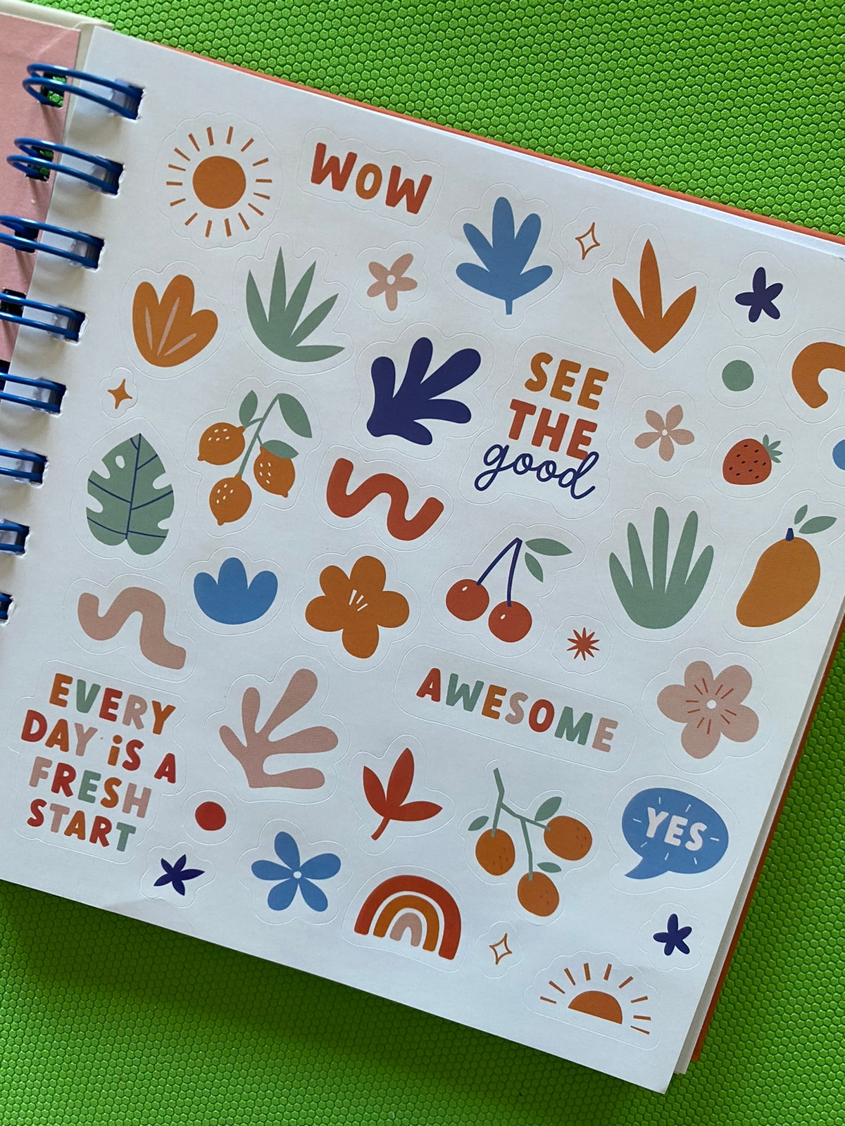 Go with the flow - Libreta Rayada.