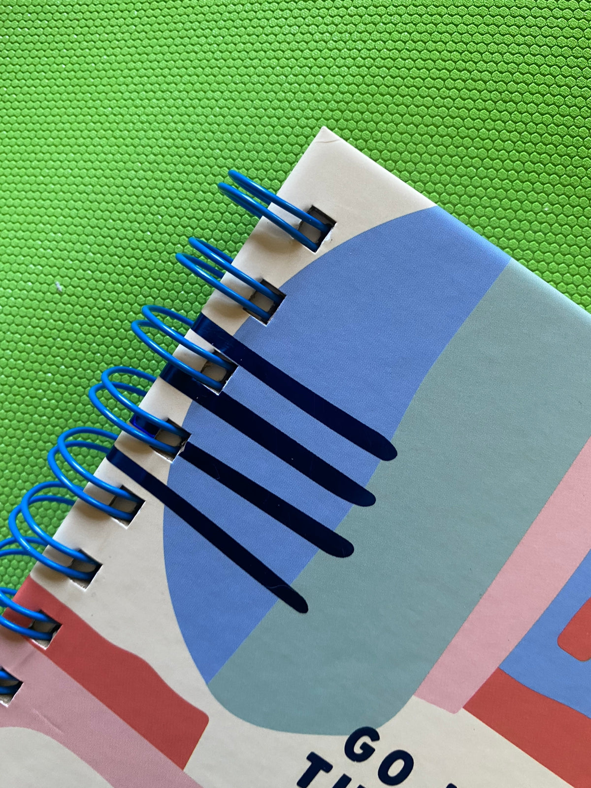 Go with the flow - Libreta Rayada.