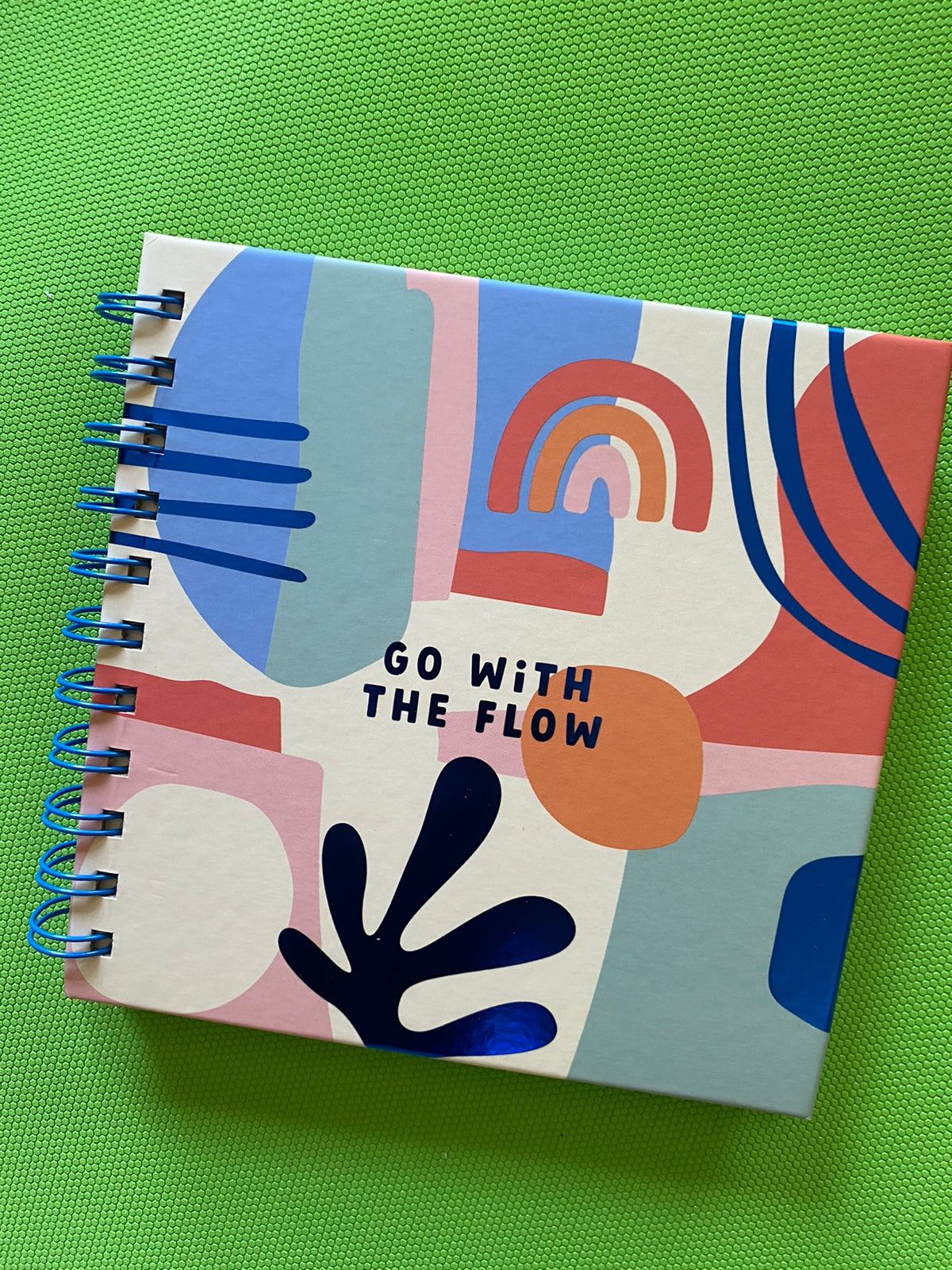 Go with the flow - Libreta Rayada.