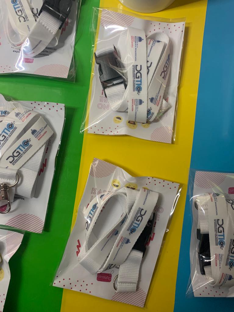 Lanyards finos - MINERD.